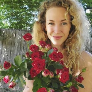 Meet your Posher, Violette